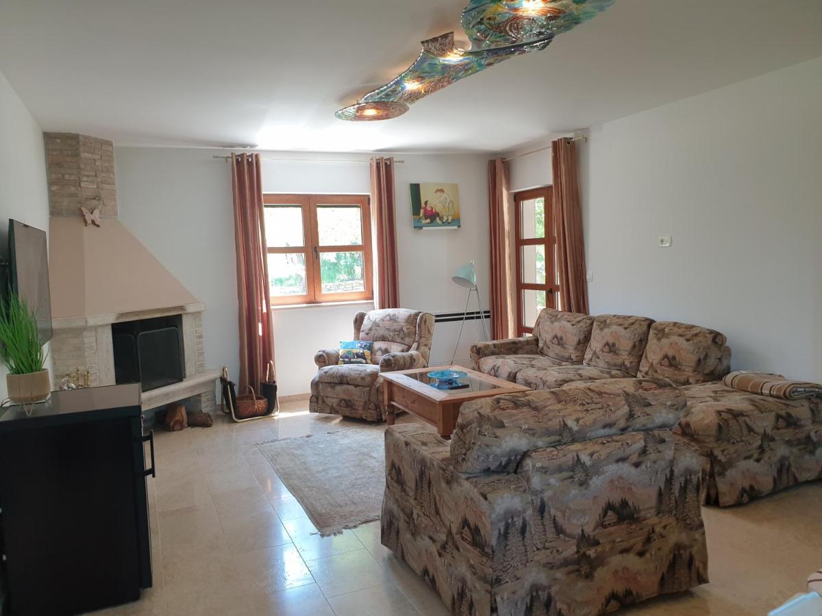 Villa Valeria Divsici ภายนอก รูปภาพ