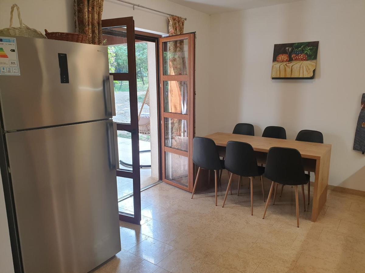 Villa Valeria Divsici ภายนอก รูปภาพ